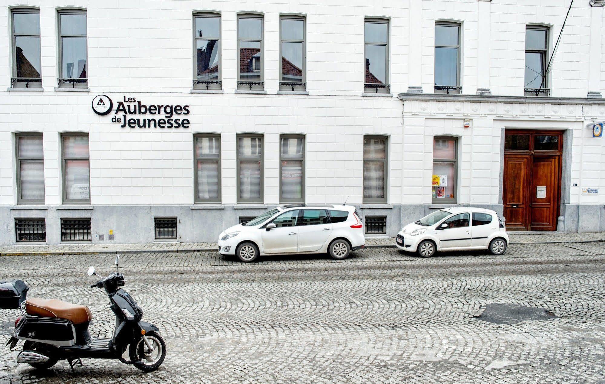 Hi Tournai Hostel Buitenkant foto